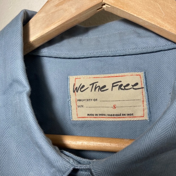 We the free women’s shirt - Picture 5 of 9